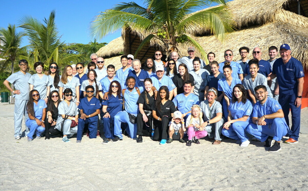 Edmond's  Ayuda Panama Trip 2019 - Fundraising Banner